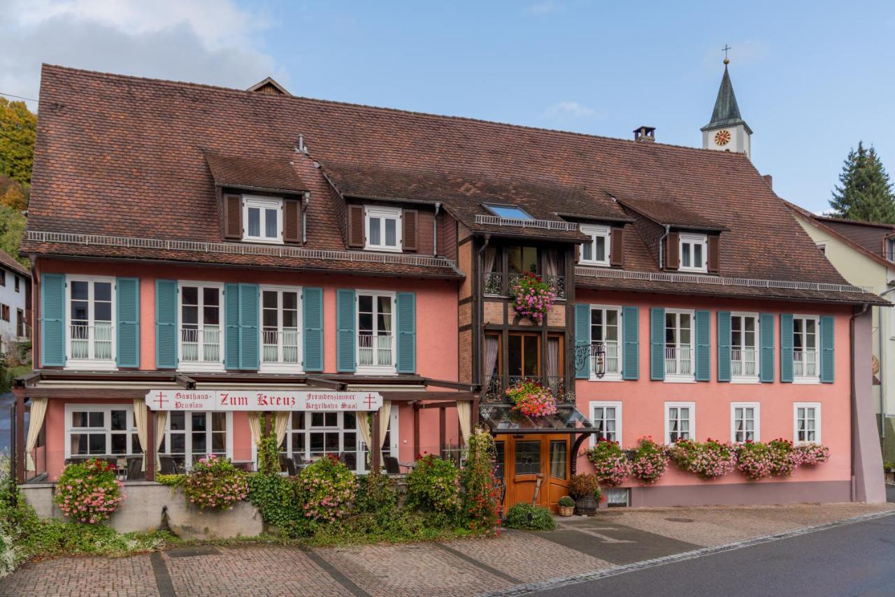 Gasthaus-Pension Zum Kreuz Stuhlingen Extérieur photo