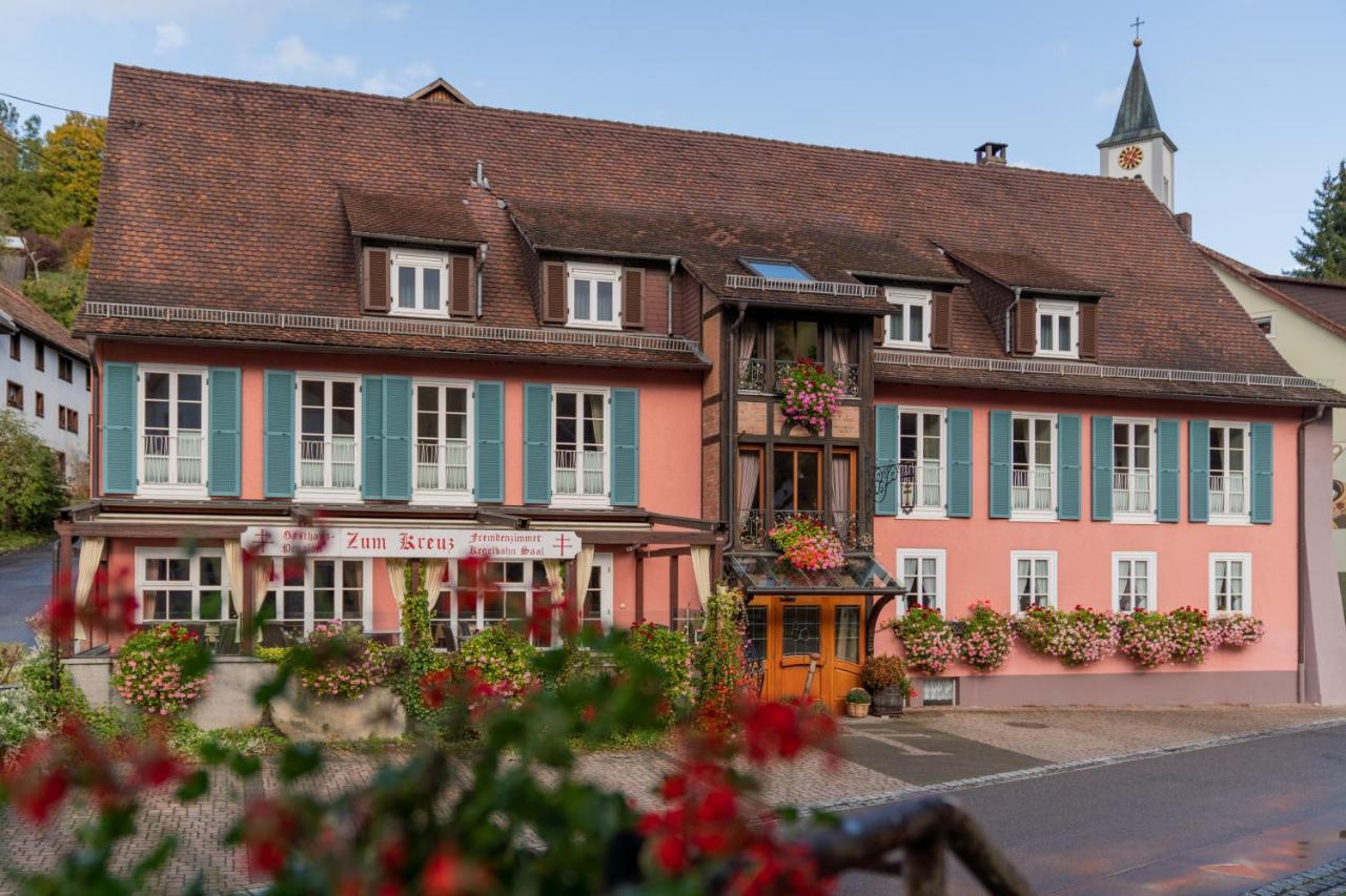 Gasthaus-Pension Zum Kreuz Stuhlingen Extérieur photo