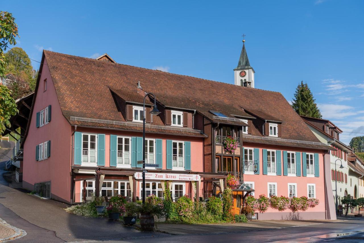 Gasthaus-Pension Zum Kreuz Stuhlingen Extérieur photo