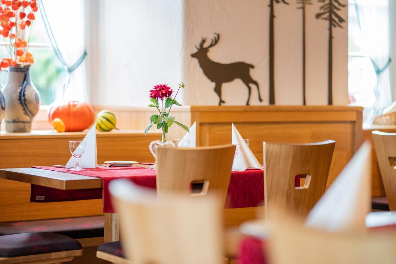 Gasthaus-Pension Zum Kreuz Stuhlingen Extérieur photo